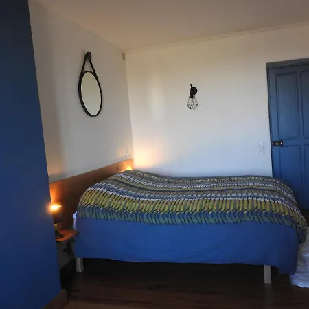 Domaine de Laverchère Pommiers-en-Forez Extérieur photo